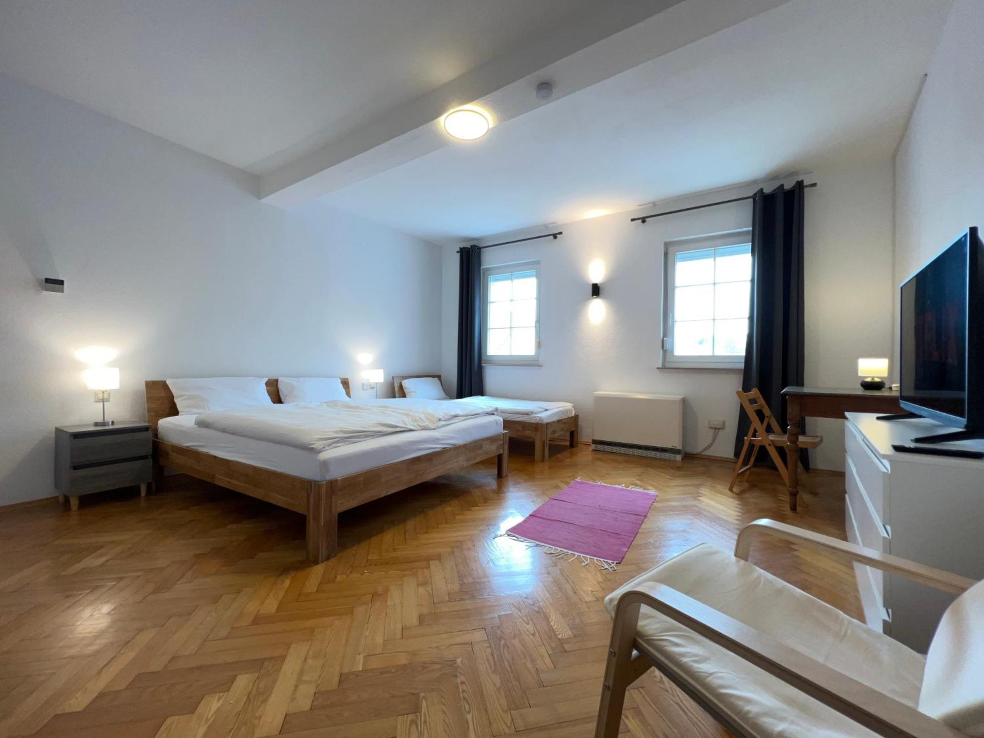 Uebernachten In Grosser Maisonette-Wohnung By Rabe Карлсруэ Экстерьер фото