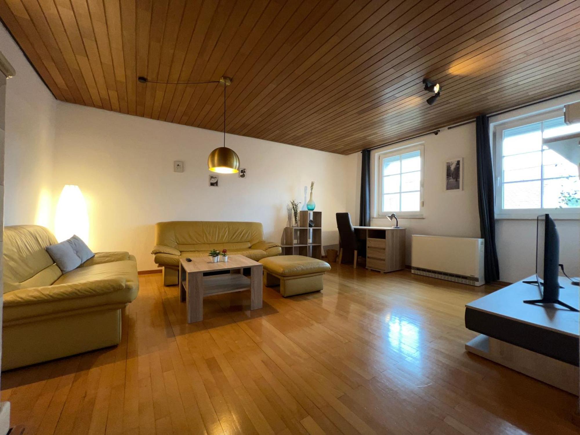 Uebernachten In Grosser Maisonette-Wohnung By Rabe Карлсруэ Экстерьер фото