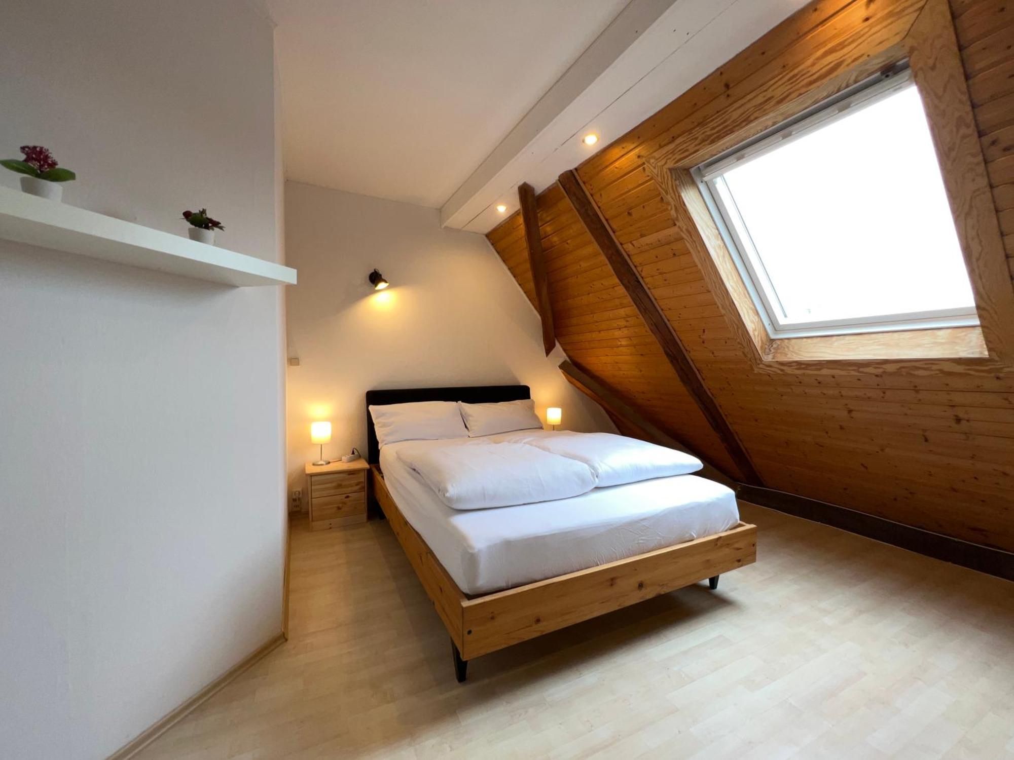 Uebernachten In Grosser Maisonette-Wohnung By Rabe Карлсруэ Экстерьер фото
